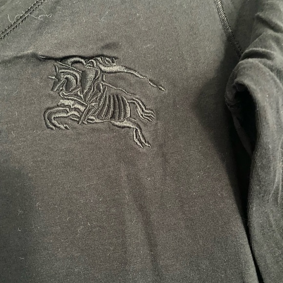 Burberry Top! - Picture 12 of 13